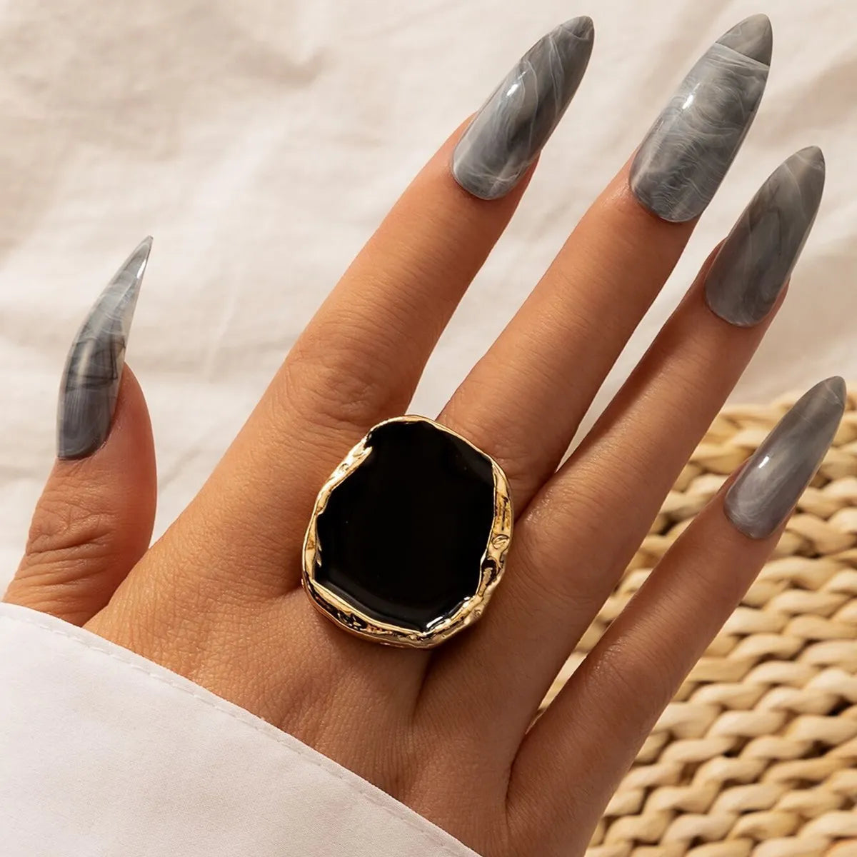 Docona Trendy Black Enamel Chunky Midi Knuckle Ring for Women Men Geometric Big Round Finger Rings Ladies Jewelry Anillos Gift