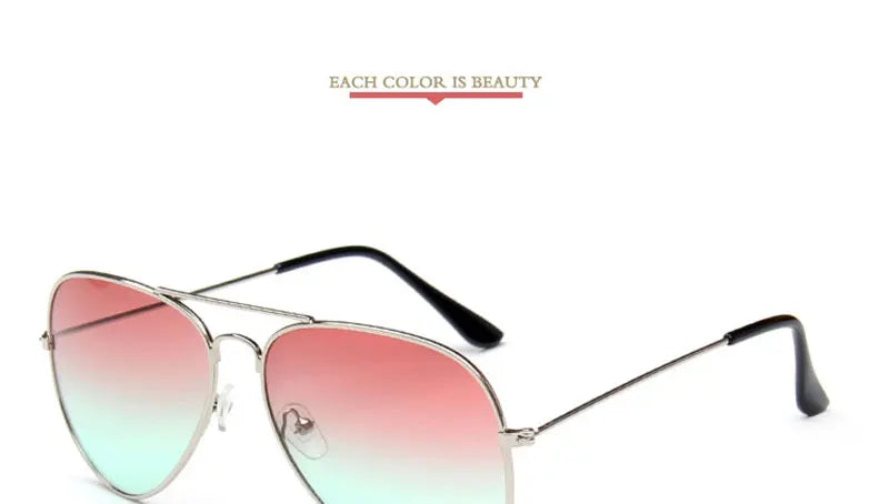 LeonLion 2023 Driving Gradient Sunglasses Women Alloy Mirror Glasses Lady Retro Metal Glasses Lunette De Soleil Femme UV400